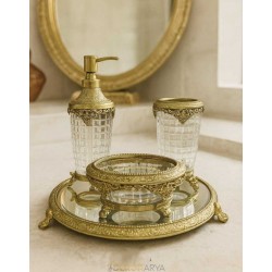 Pirinç & Kristal Banyo Seti – Altın Oval