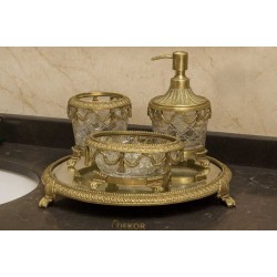 Pirinç & Kristal Dekoratif Banyo Seti – Altın Desenli
